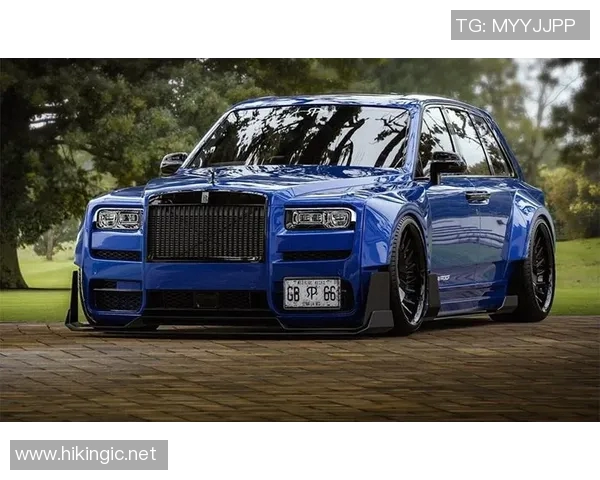 足球明星华丽西装亮相瞬间展现风采与魅力的精彩瞬间合集