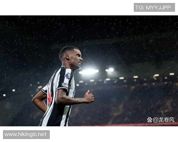 足球明星中谁的灵性最为突出引发球迷热议与讨论